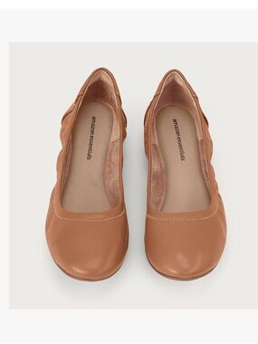 Amazon Essentials Faux Leather Ballet Flats In Camel 10 Wide NWT